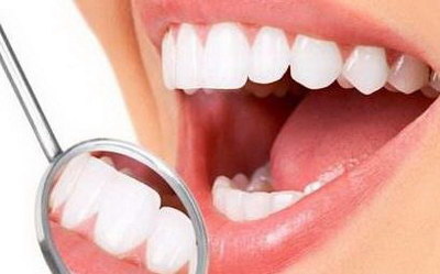 总感觉牙齿松动是怎么回事_牙齿贴面有多少种