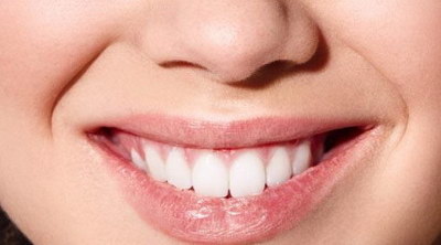 成人咬牙齿是什么原因