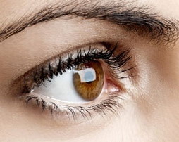 黑眼圈是肝病的症状吗