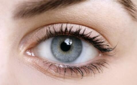 双眼皮术的威力:改变你的外貌和魅力_修复双眼皮哪个医院最好