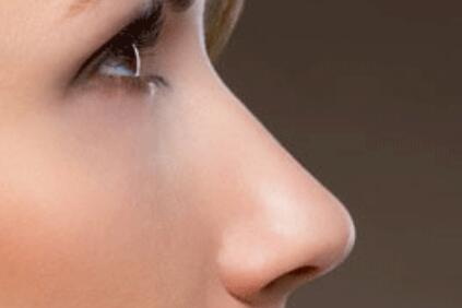 假体隆鼻整形手术真的有效果吗_假体隆鼻整形术的切口哪种最安全