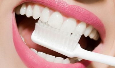 牙齿正畸可以压低几毫米