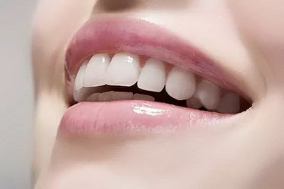 广州补牙的材料_未成年可以补牙