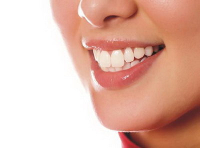 有颗牙龈萎缩怎么治疗_拔牙后牙龈萎缩的症状要多久才能恢复