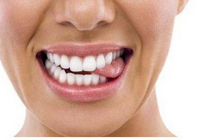 成人矫正牙齿后保持器戴多长时间(成人矫正牙齿后保持器戴多长时间)