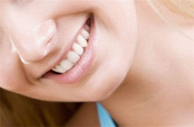 树脂补牙能用多久有一点小缝隙(树脂补牙能用多久？)