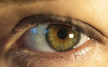 大眼角有痣代表什么